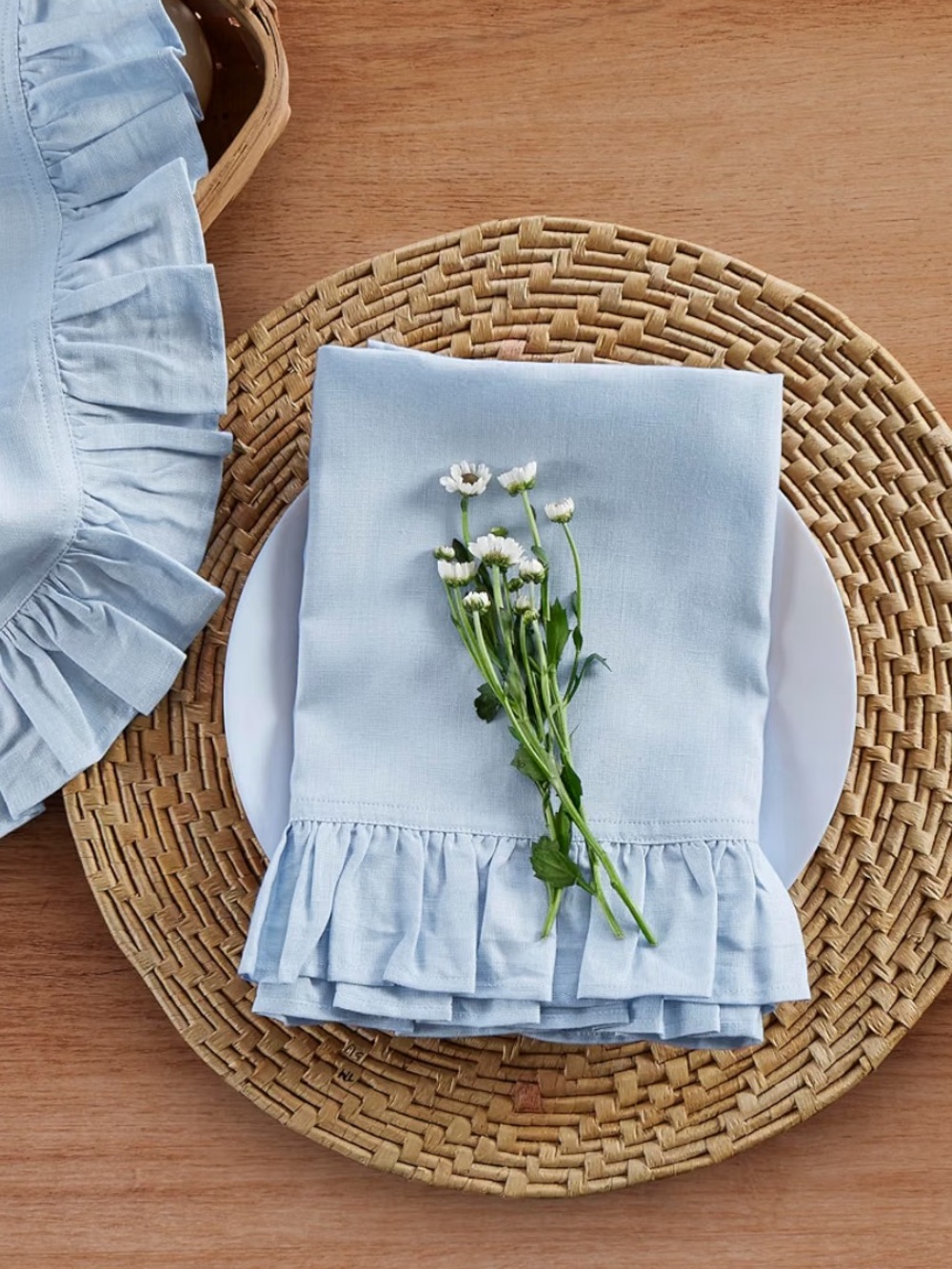 Solino Home Linen Ruffle Cloth Napkins Set of 4-100% Pure Linen Sky Navy Blue